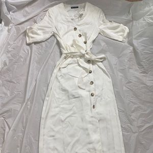 White maxi dress